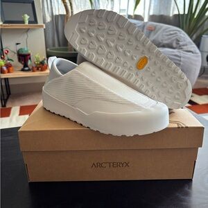 [NEW] Arc'teryx Kragg Climbing White Arctic Women's Shoes